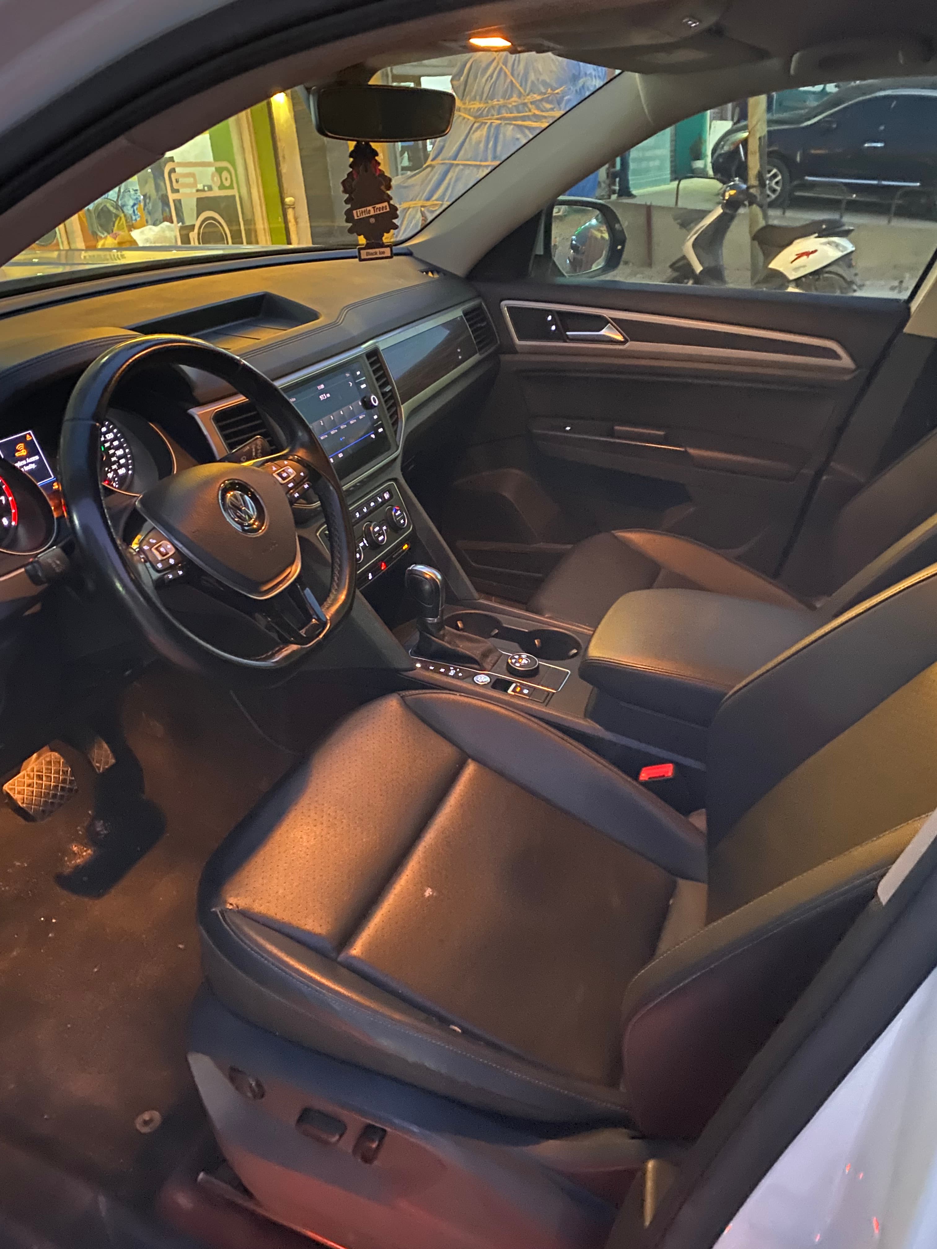 Volkswagen Atlas 2